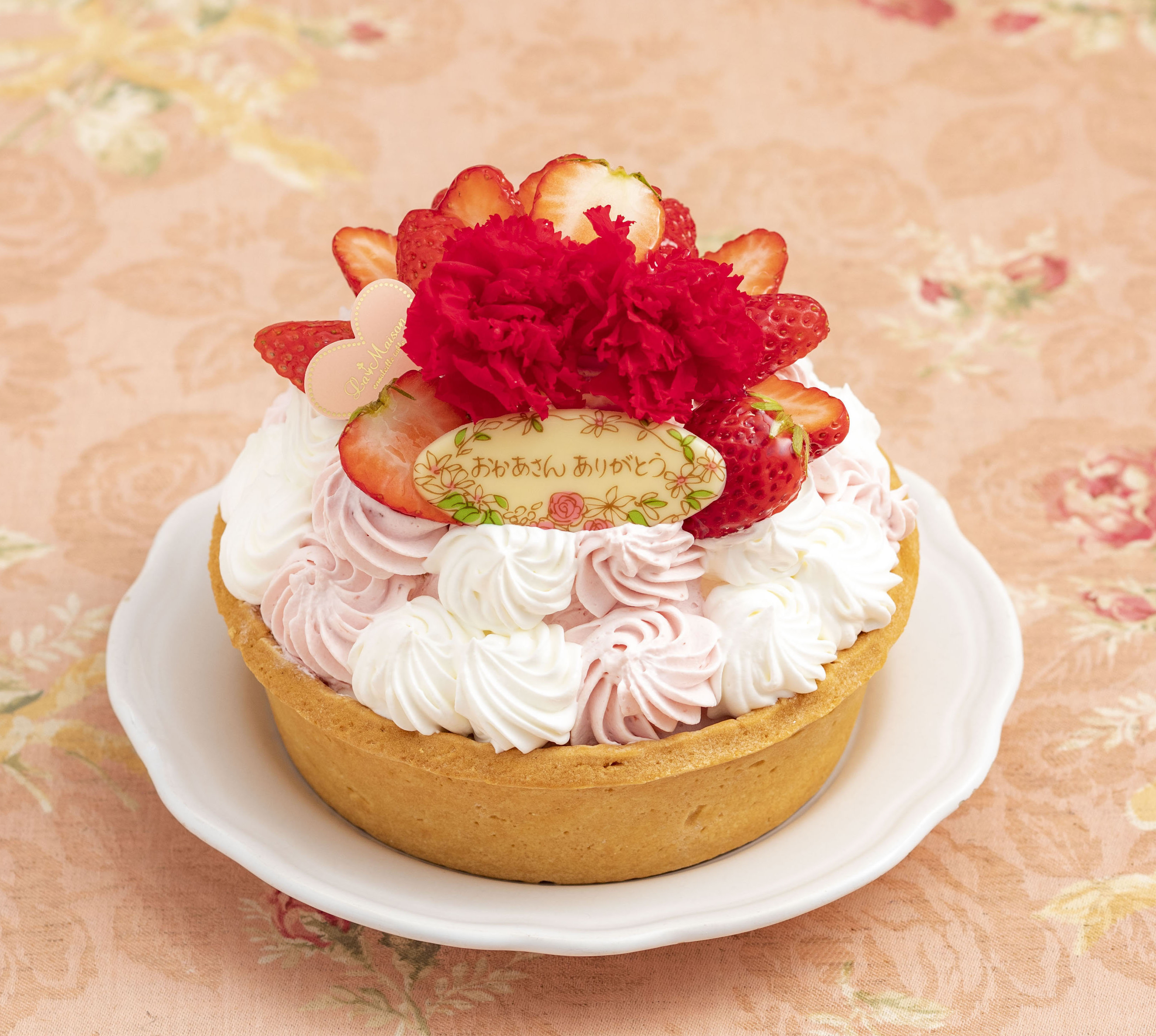 母の日の贈り物に！エディブルフラワーを飾った限定タルト。｜NEWS